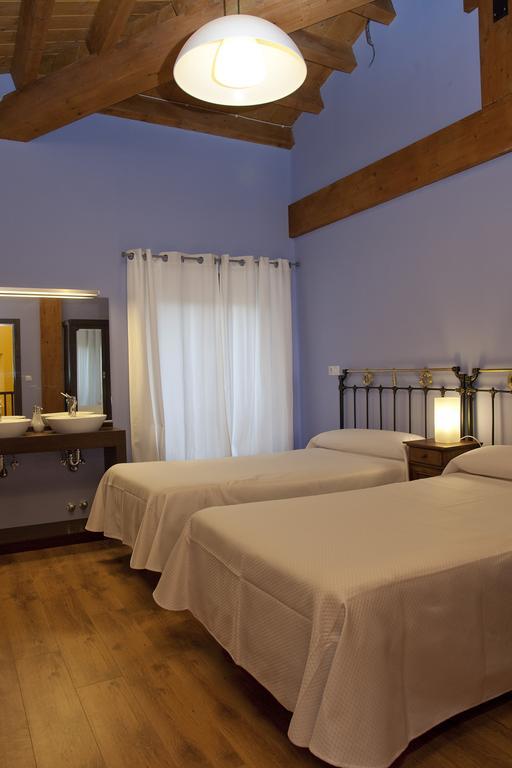 La Casona De La Mesta Hotel Almajano Room photo